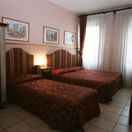 Hotel Ariston Mestre Esterno foto