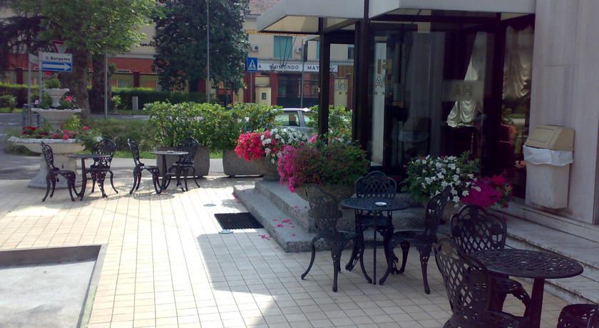 Hotel Ariston Mestre Esterno foto