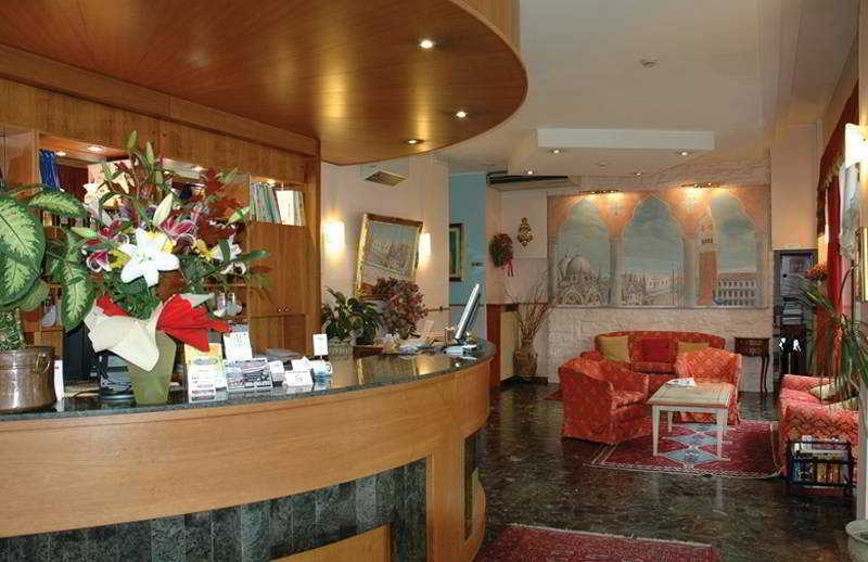 Hotel Ariston Mestre Esterno foto
