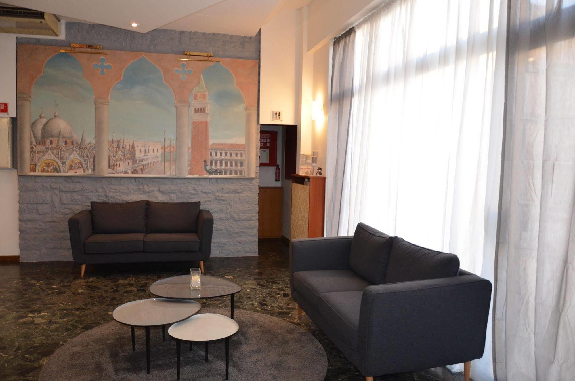 Hotel Ariston Mestre Esterno foto