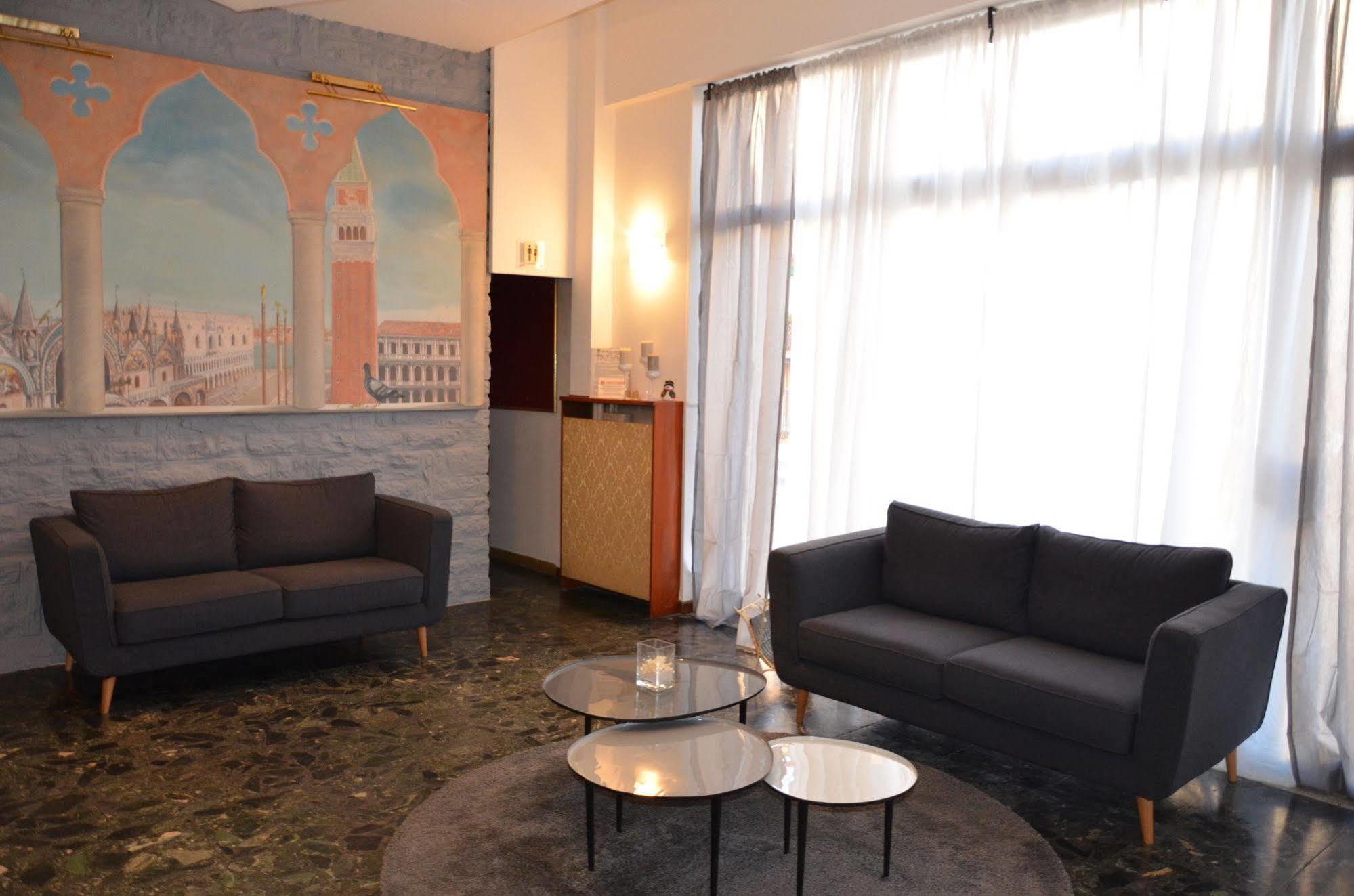 Hotel Ariston Mestre Esterno foto