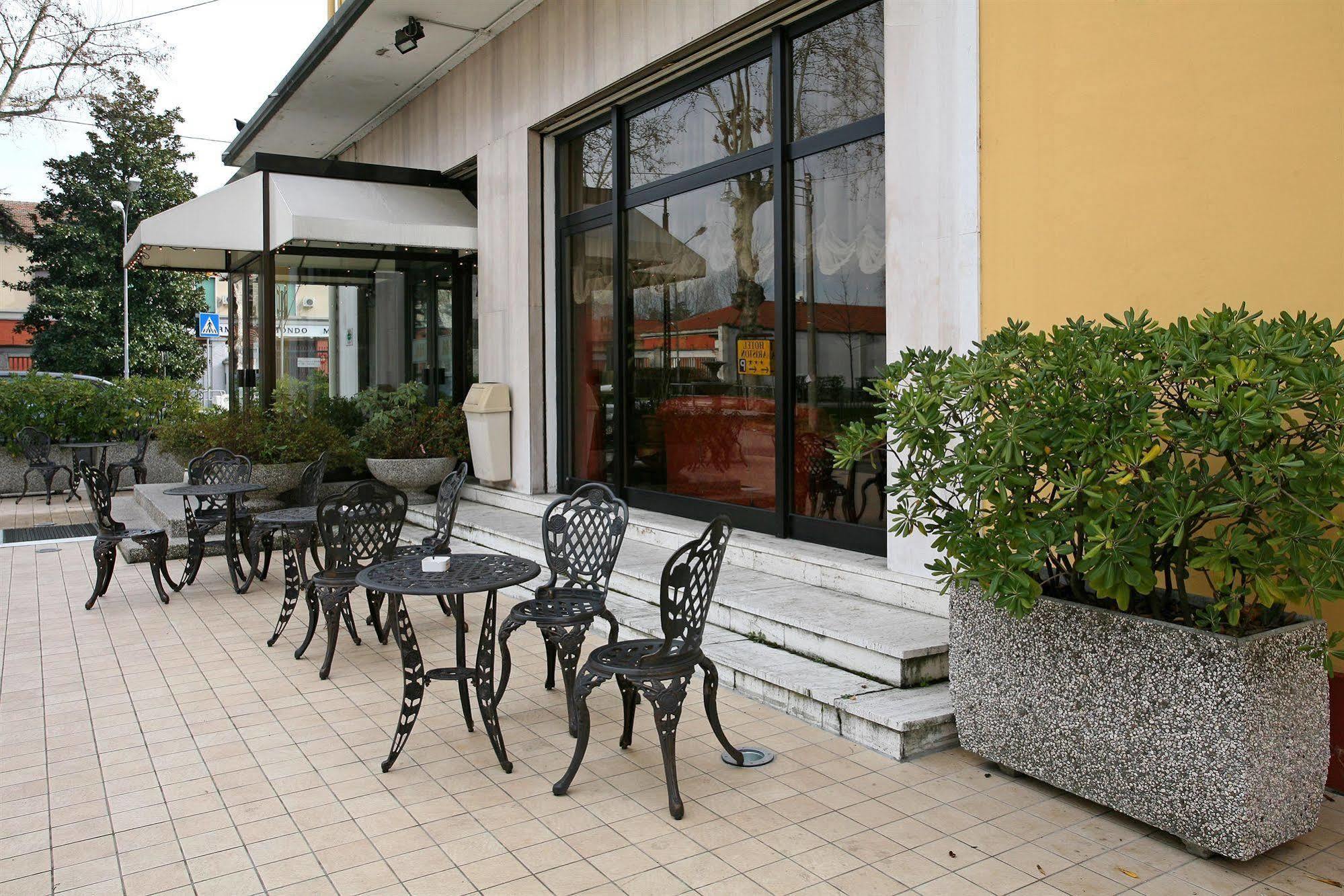 Hotel Ariston Mestre Ristorante foto