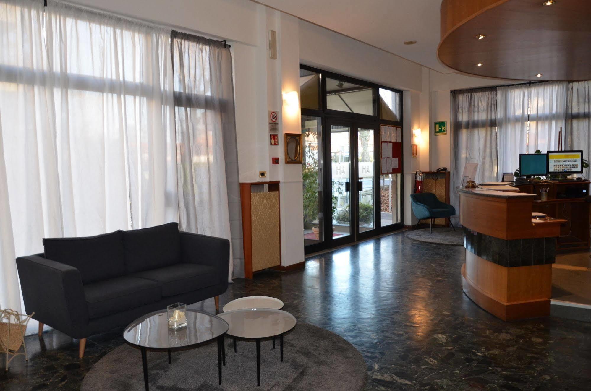 Hotel Ariston Mestre Esterno foto