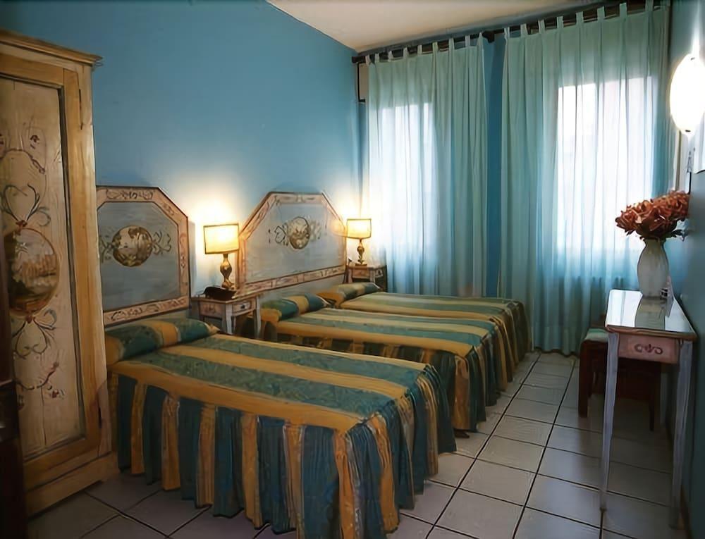 Hotel Ariston Mestre Esterno foto
